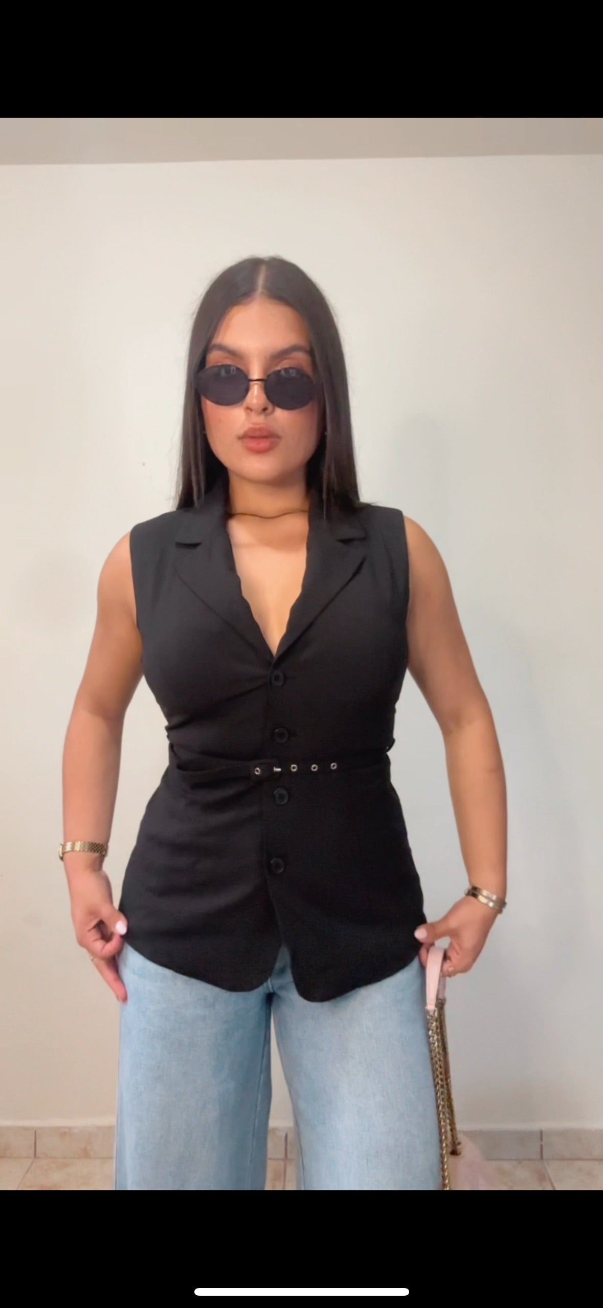 Nikki Vest